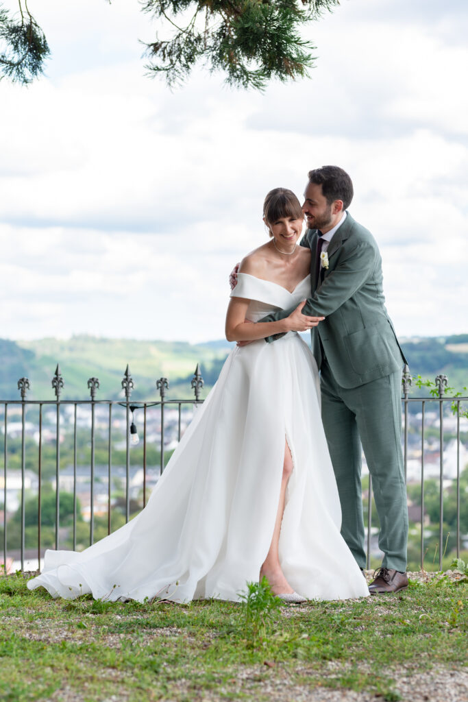 Home hochzeitsfotograf trier eugen anastasia villa weishaus